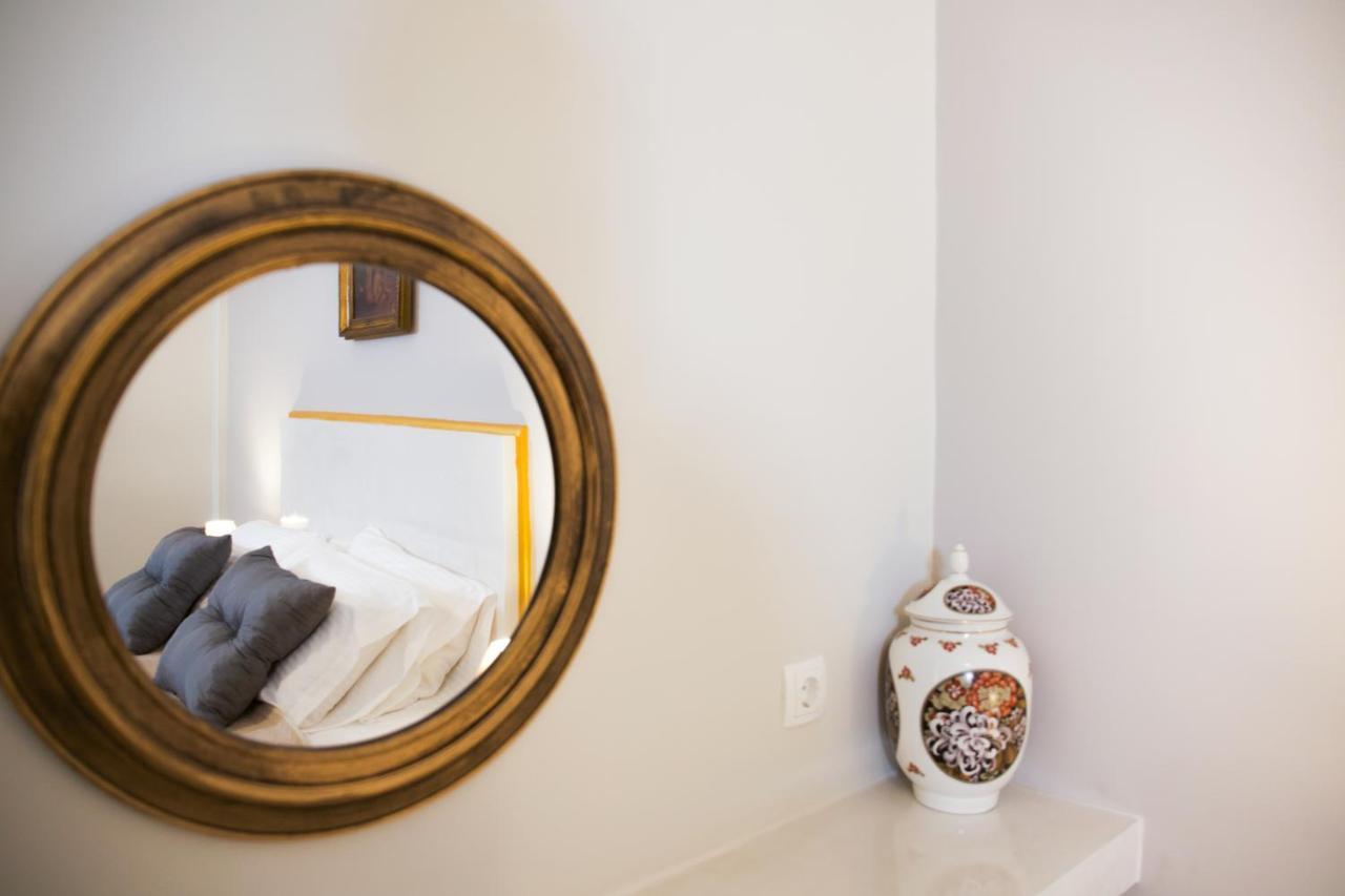 Praxitelis Luxury Apartments Athens Exterior photo