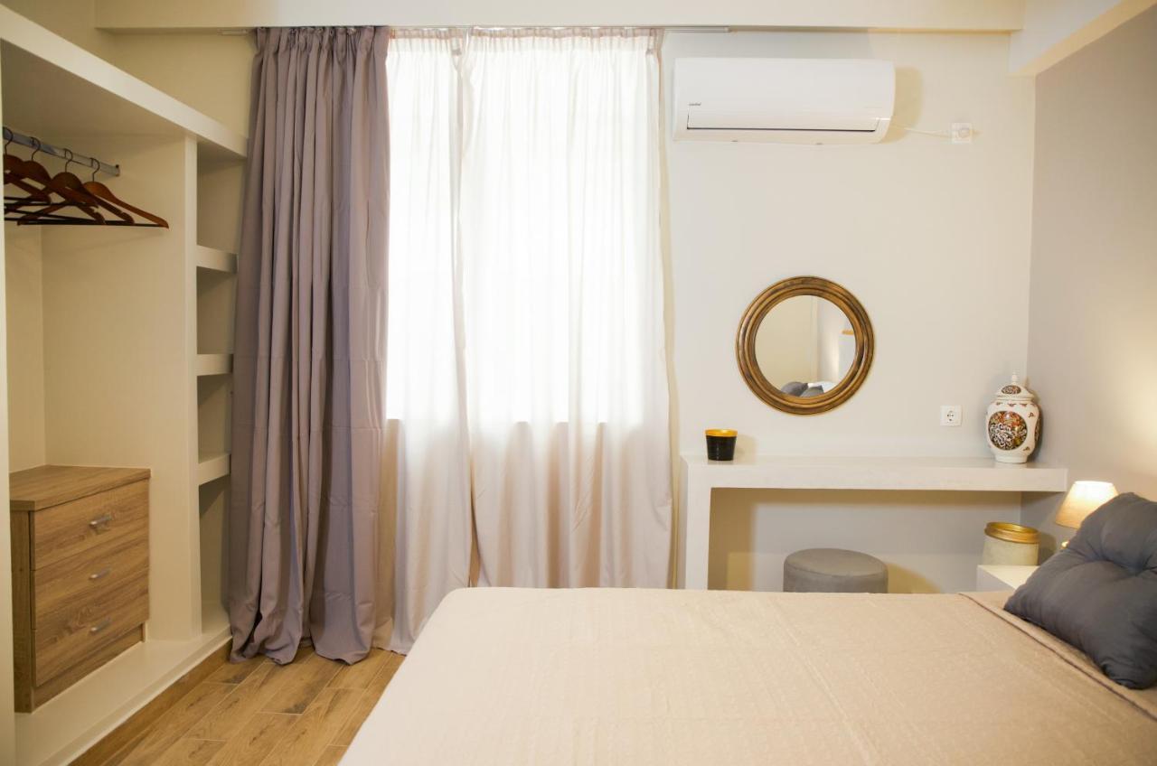 Praxitelis Luxury Apartments Athens Exterior photo