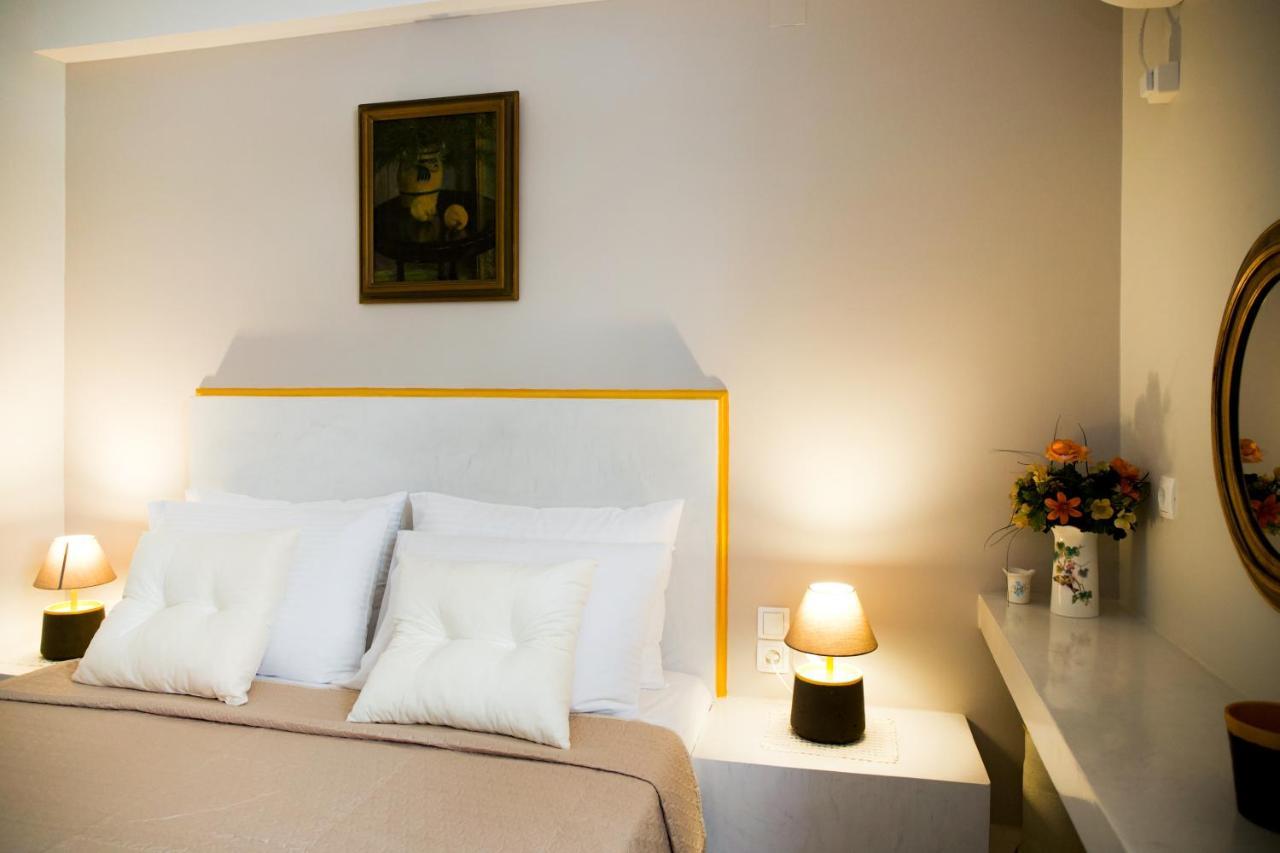 Praxitelis Luxury Apartments Athens Exterior photo