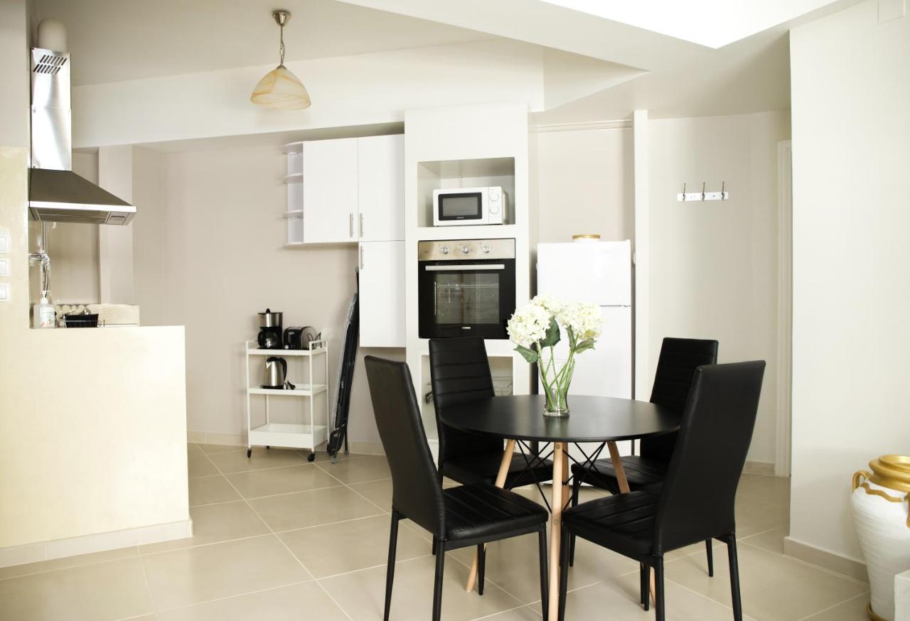 Praxitelis Luxury Apartments Athens Exterior photo