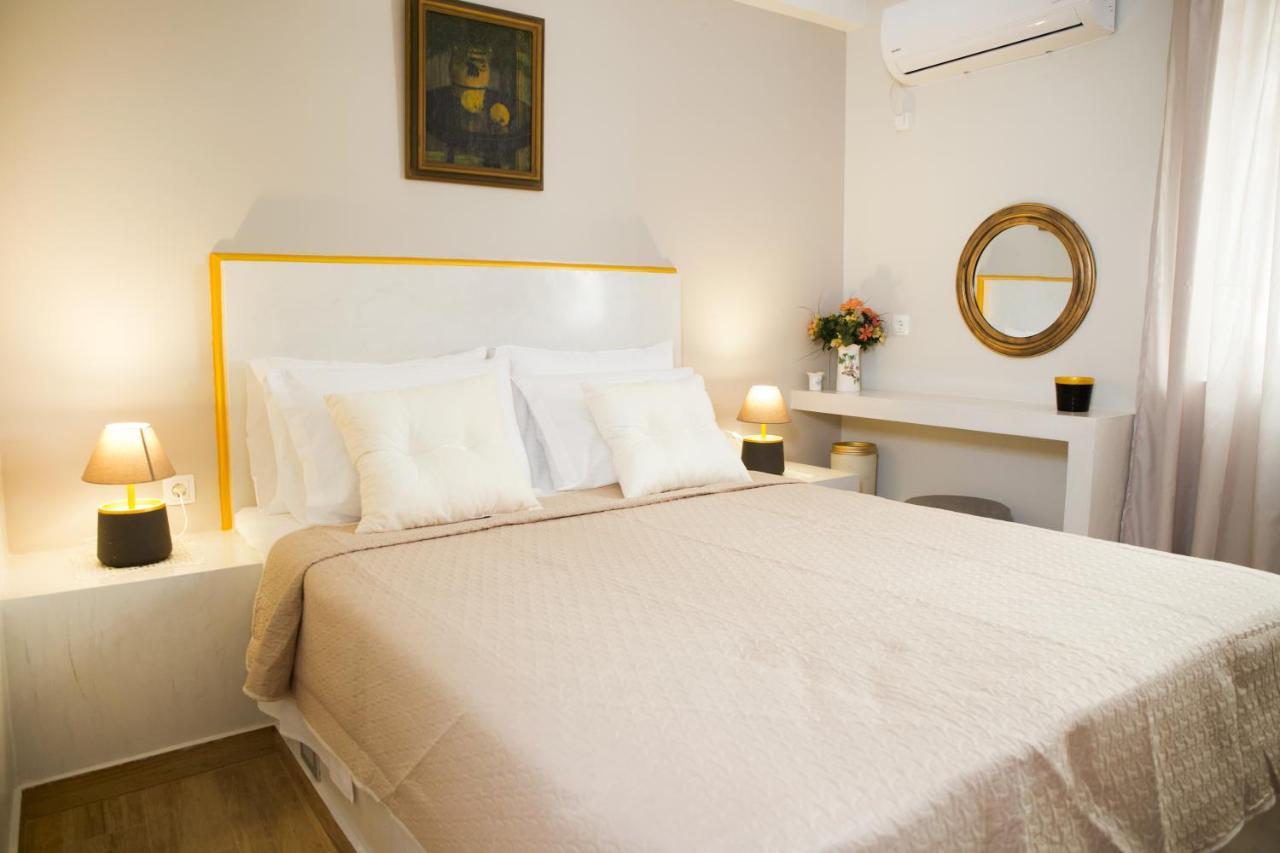Praxitelis Luxury Apartments Athens Exterior photo