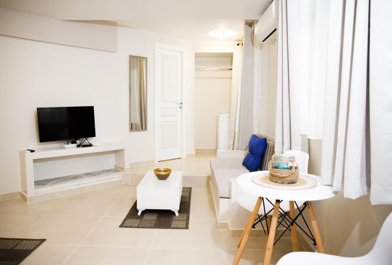 Praxitelis Luxury Apartments Athens Exterior photo