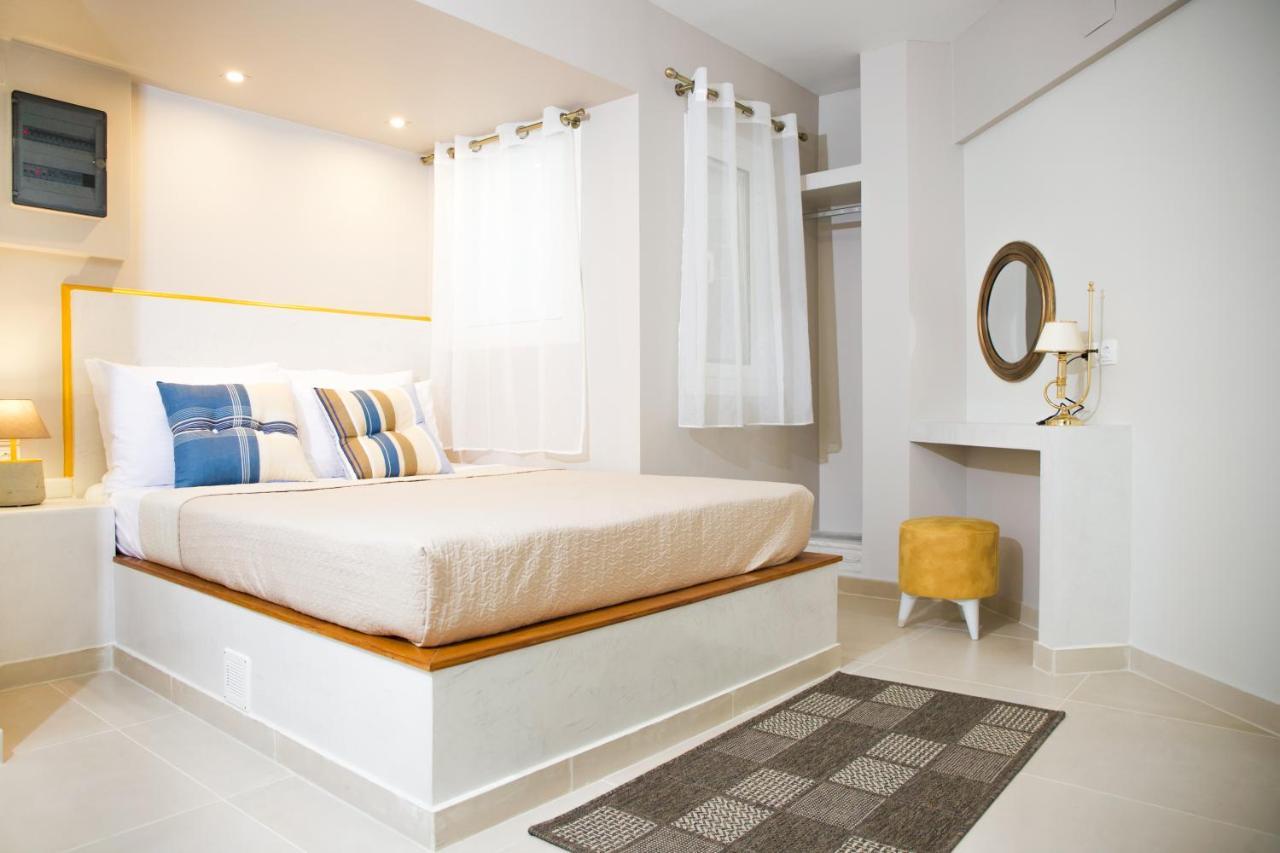 Praxitelis Luxury Apartments Athens Exterior photo