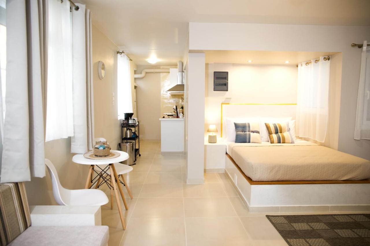 Praxitelis Luxury Apartments Athens Exterior photo