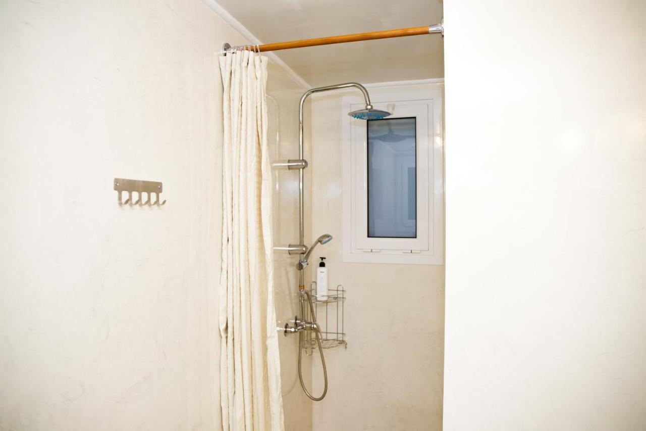 Praxitelis Luxury Apartments Athens Exterior photo